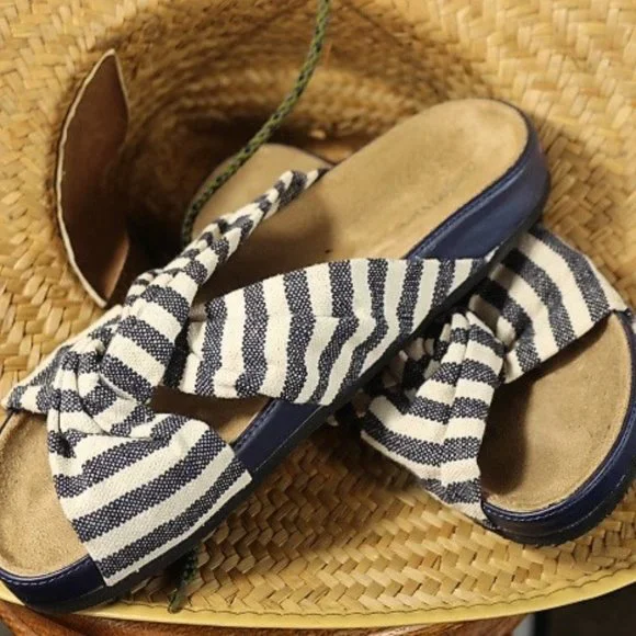 Comfortview- Womans Samdle- - Picture 2 of 6